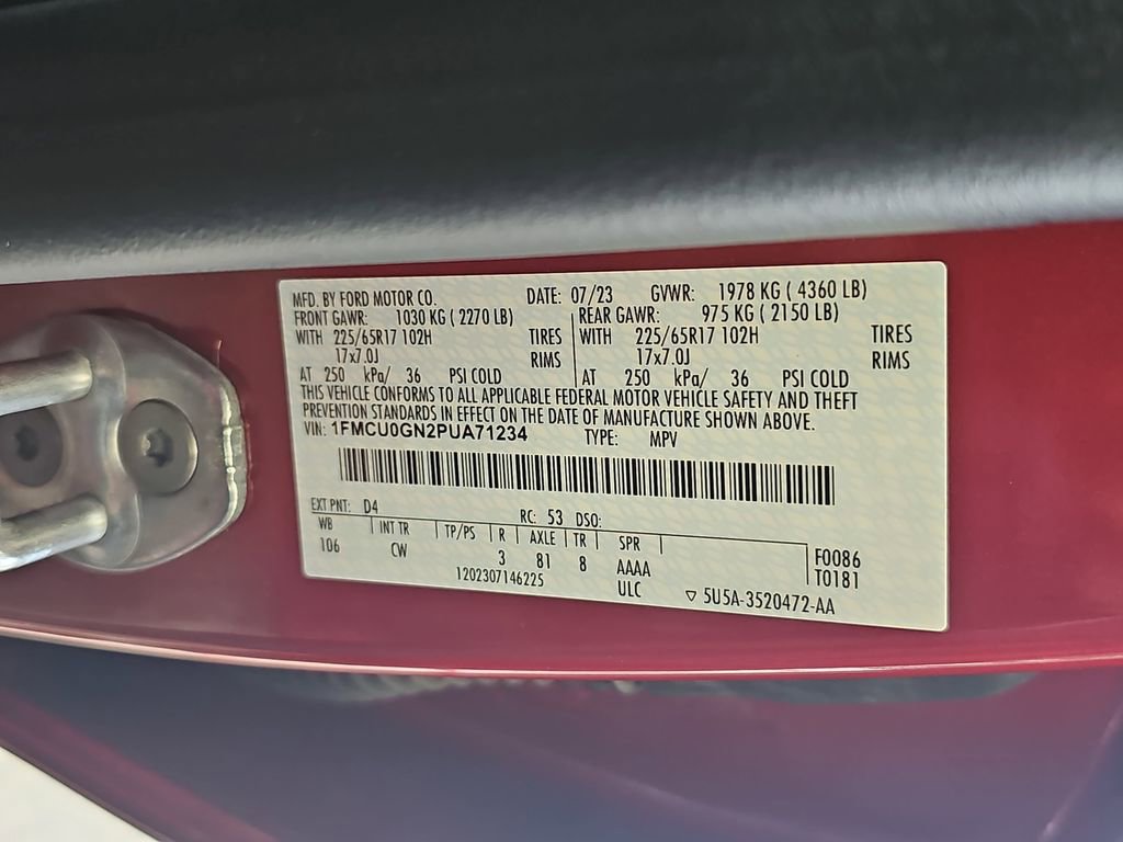 Used 2023 Ford Escape Active image 33