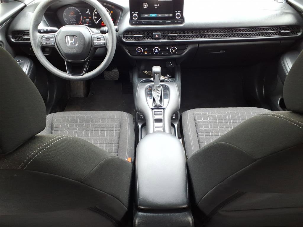 Used 2025 Honda HR-V LX image 17