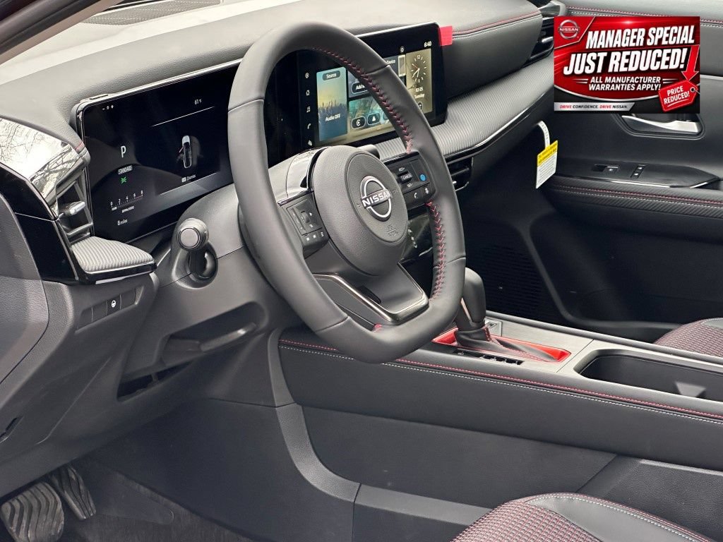 New 2025 Nissan Kicks SR AWD/4WD image 12