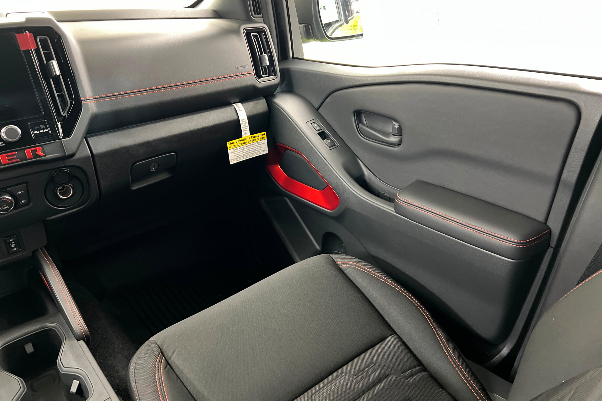 New 2026 Nissan Frontier PRO-4X image 10