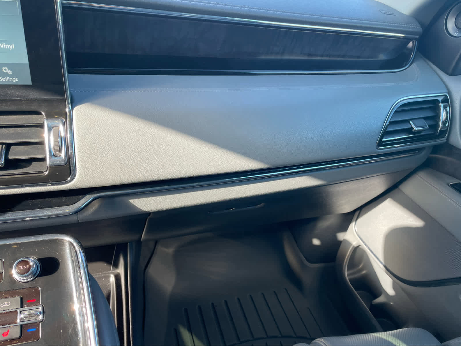 Used 2018 Lincoln Navigator Reserve w/ Technology Package image 29