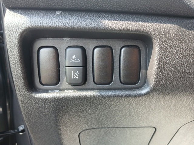 Used 2025 Mitsubishi Outlander Sport ES image 11