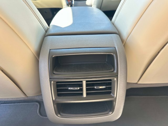 Used 2024 Cadillac XT5 Premium Luxury w/ LPO, Floor Liner Package AWD/4WD image 16