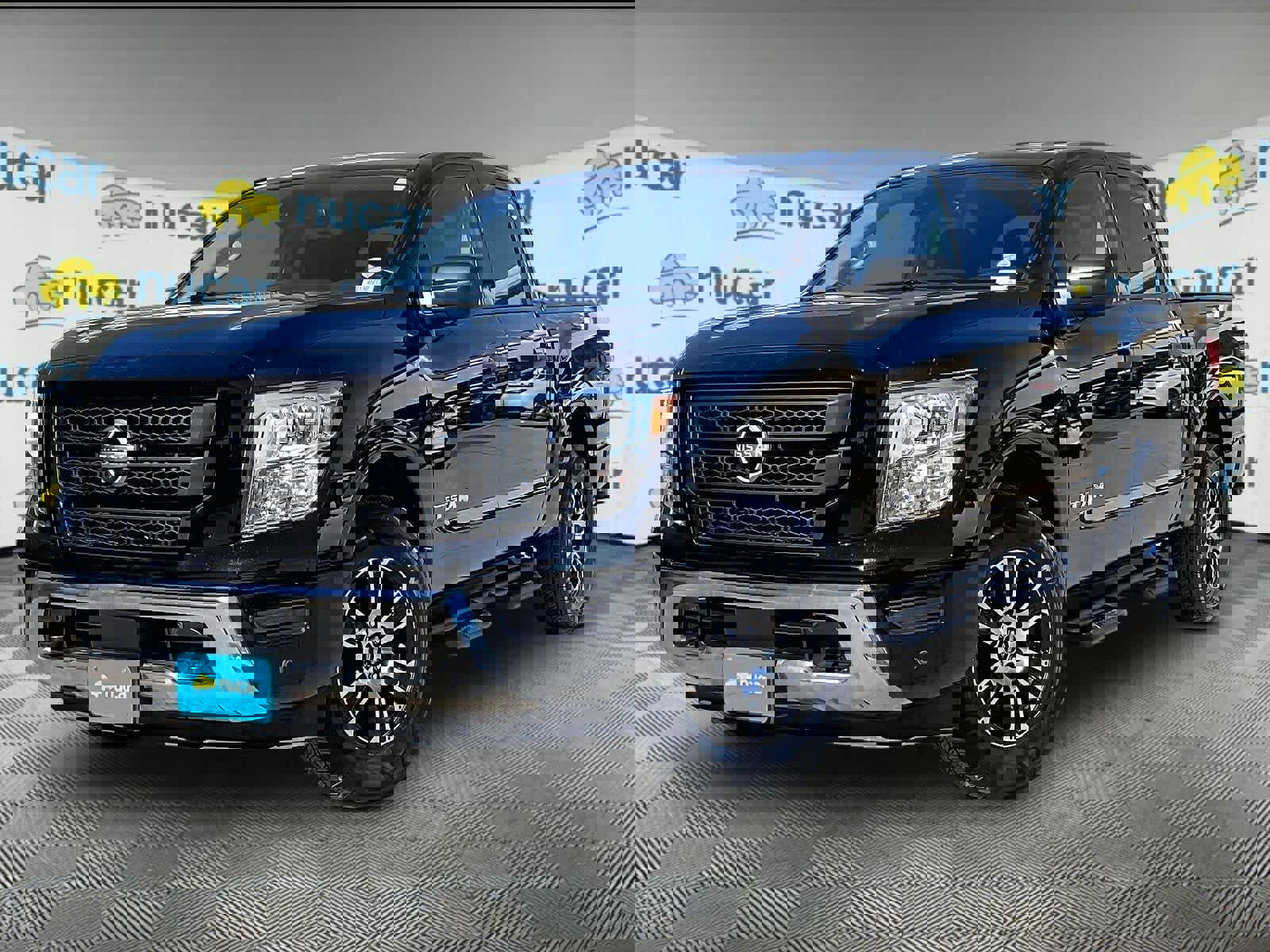 Certified 2023 Nissan Titan SV w/ SV Convenience Package image 3