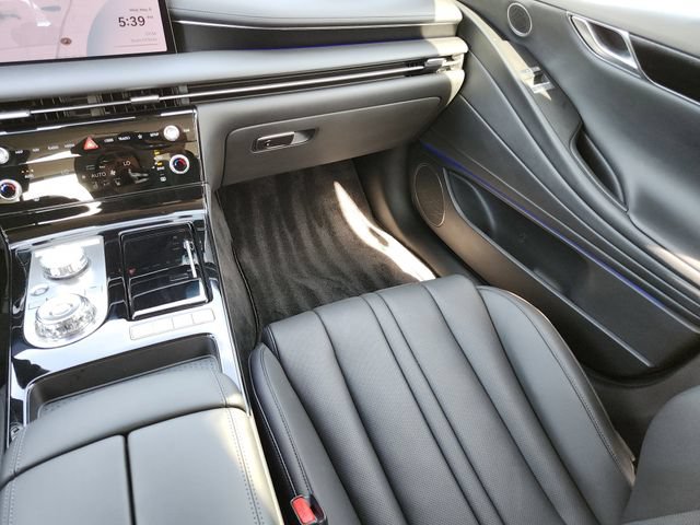 Used 2025 Genesis G80 2.5T AWD/4WD image 18