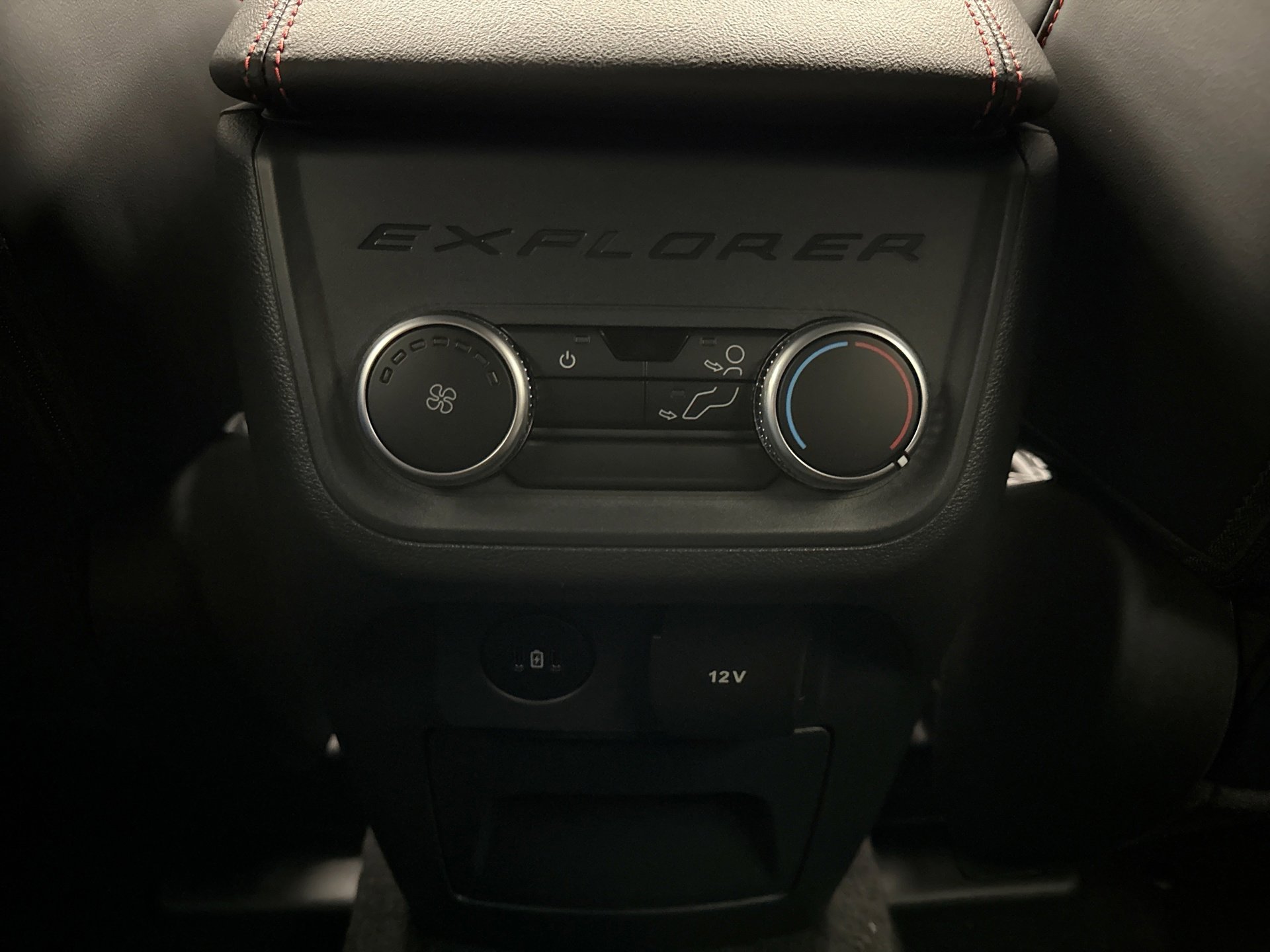 Used 2025 Ford Explorer ST-Line image 20