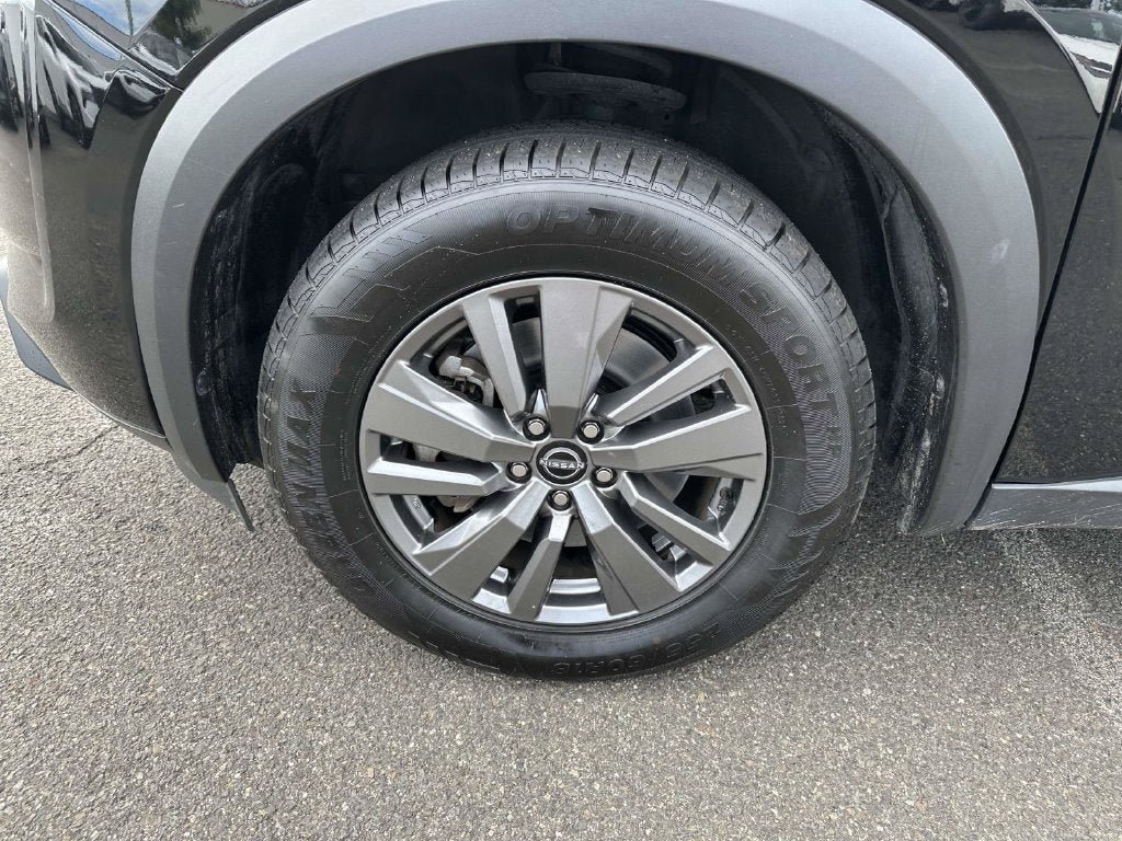Used 2025 Nissan Pathfinder SV AWD/4WD image 7
