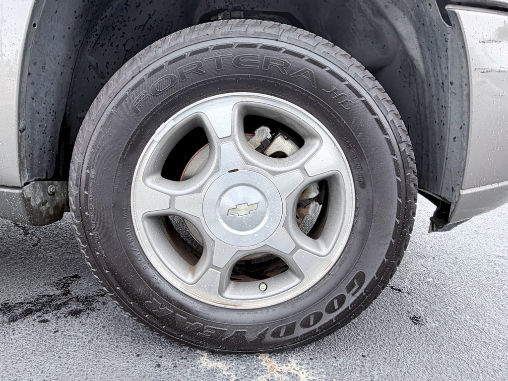 Used 2008 Chevrolet TrailBlazer 2WD w/ Smoker's Package image 28