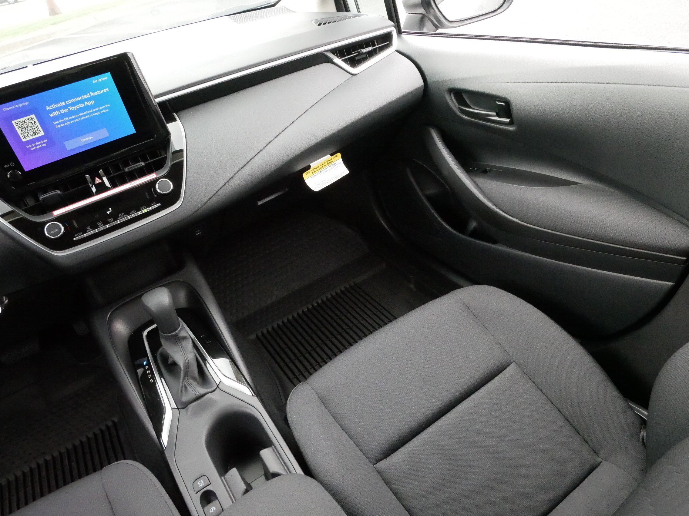 Certified 2025 Toyota Corolla LE image 11