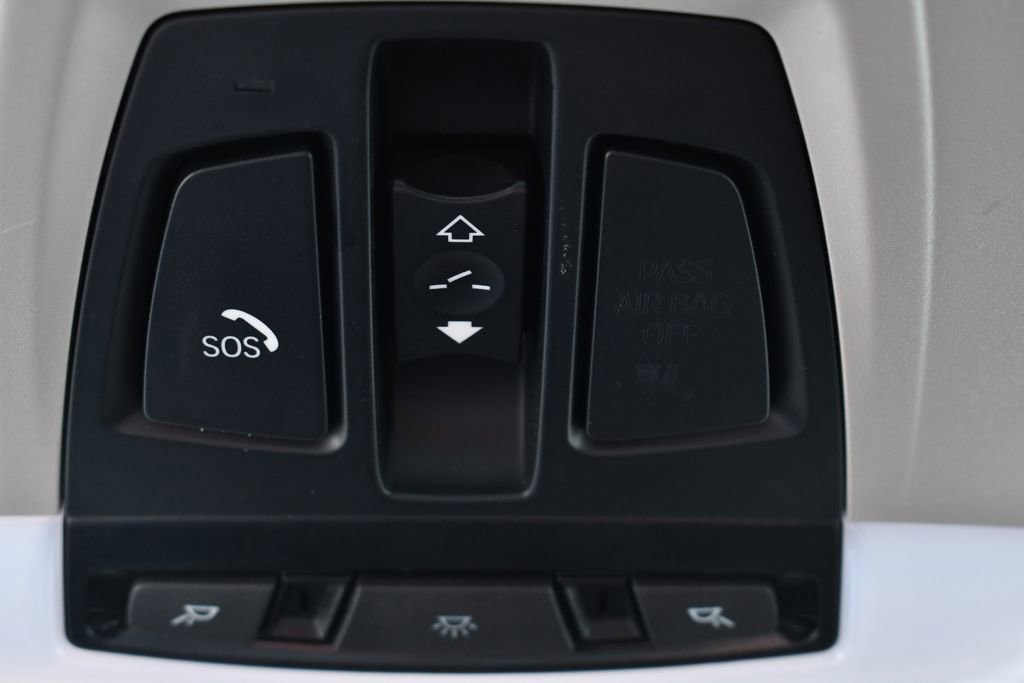 Used 2014 BMW 328i xDrive Sedan image 32