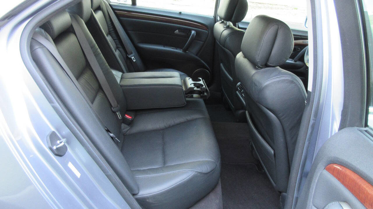 Used 2005 Acura RL AWD/4WD image 16