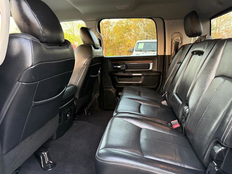 Used 2018 RAM 3500 Laramie image 25