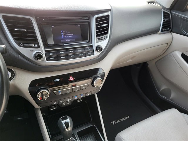 Used 2017 Hyundai Tucson Sport image 21