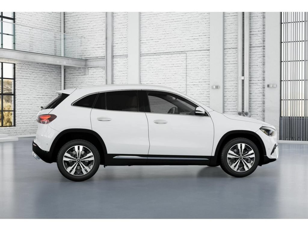 New 2026 Mercedes-Benz GLA 250 4MATIC image 17