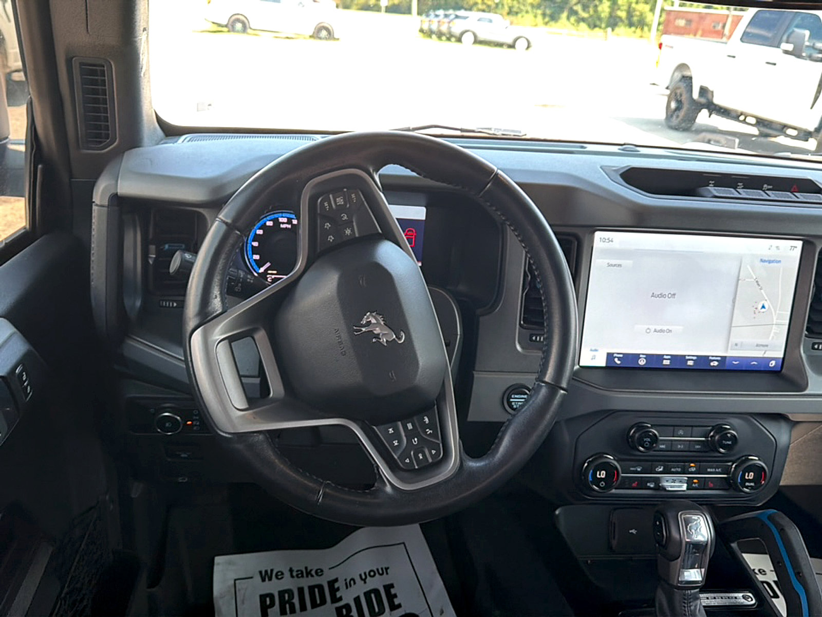 Used 2024 Ford Bronco Black Diamond AWD/4WD image 8
