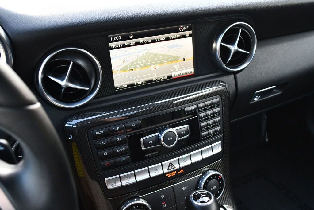 Used 2015 Mercedes-Benz SLK 350 image 69