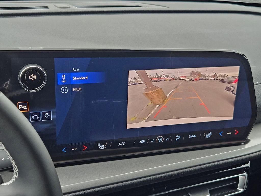 New 2026 Chevrolet Traverse LT image 19