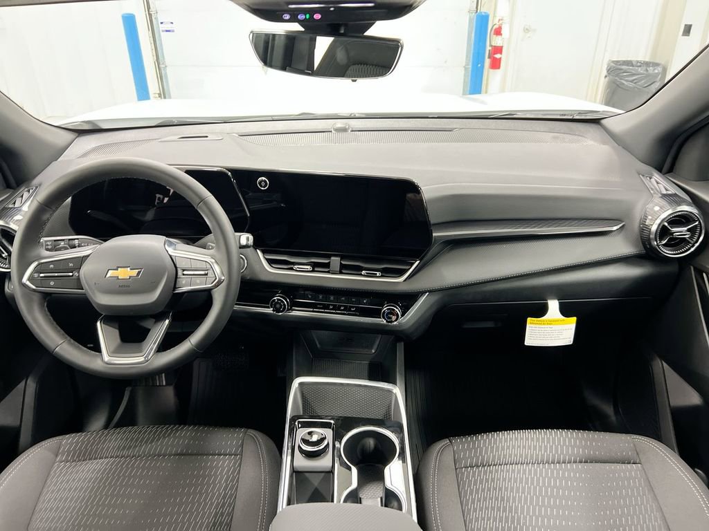 New 2026 Chevrolet Equinox LT FWD image 10