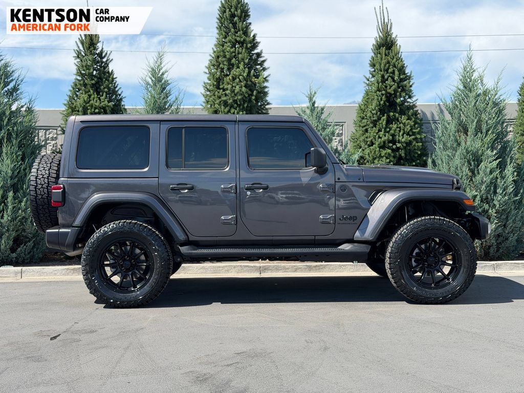 Used 2026 Jeep Wrangler Unlimited Sahara AWD/4WD image 10