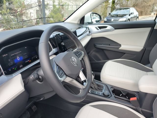 New 2026 Volkswagen Taos SE AWD/4WD image 18