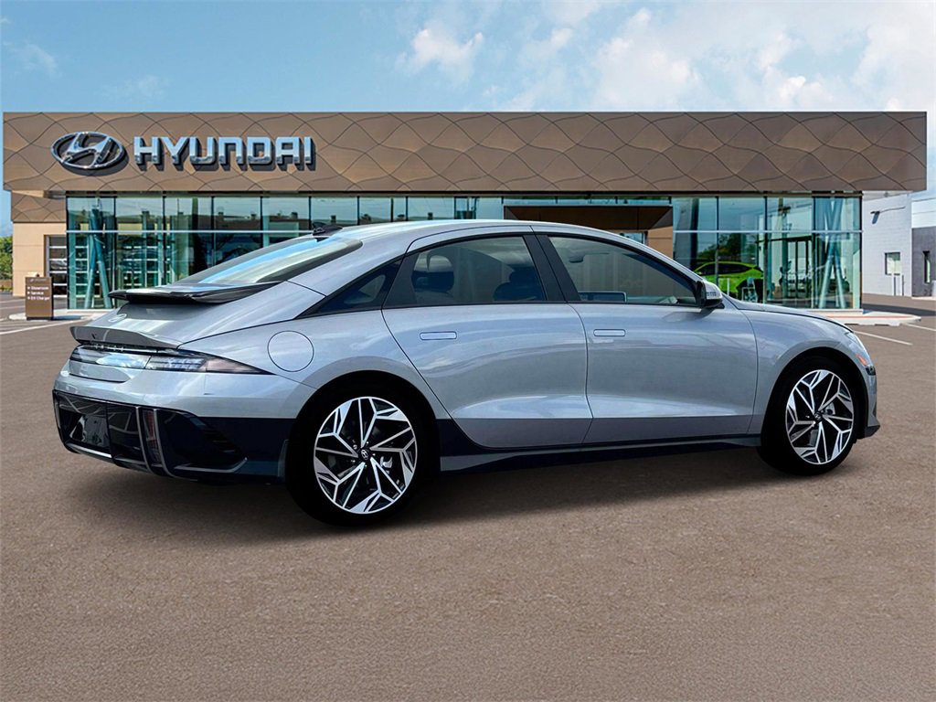 New 2025 Hyundai Ioniq 6 SEL image 8