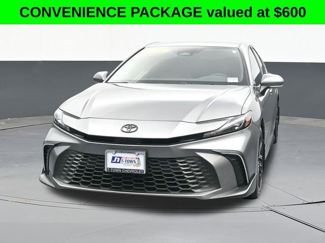 Used 2025 Toyota Camry SE w/ Convenience Package video 2