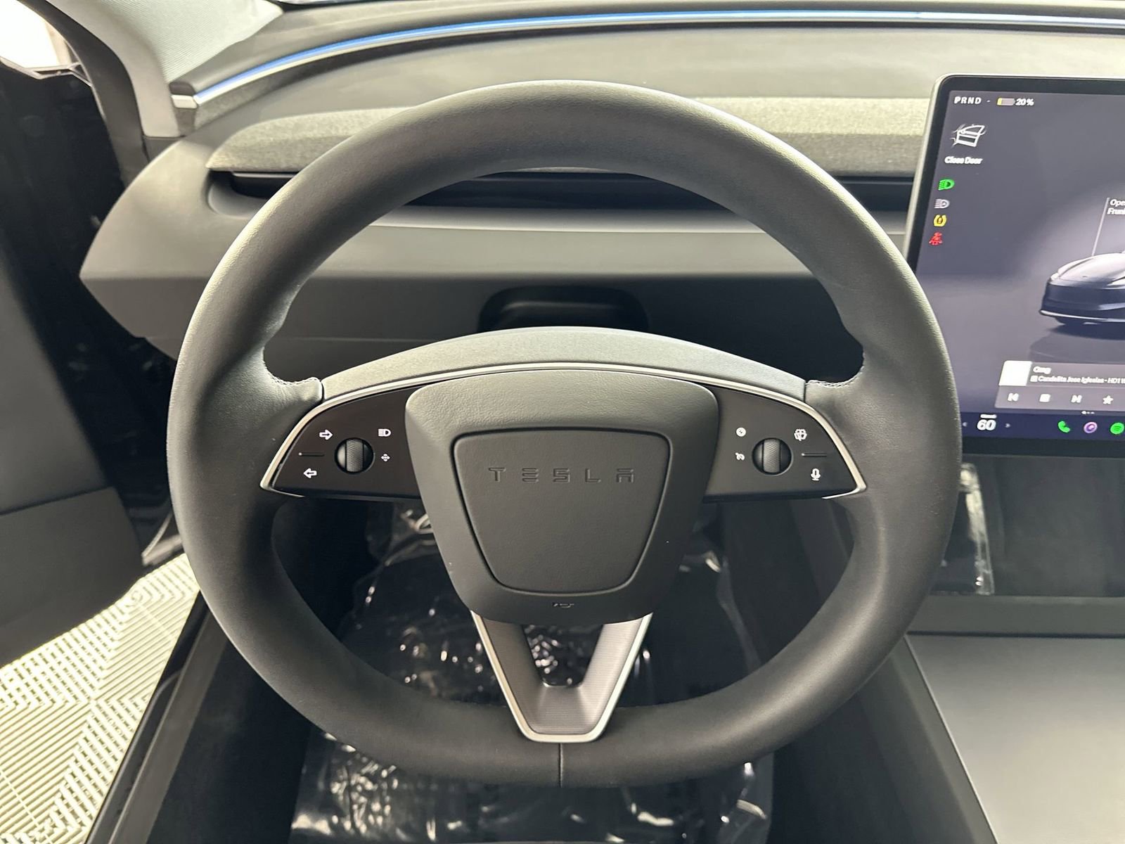 Used 2025 Tesla Model 3 image 14