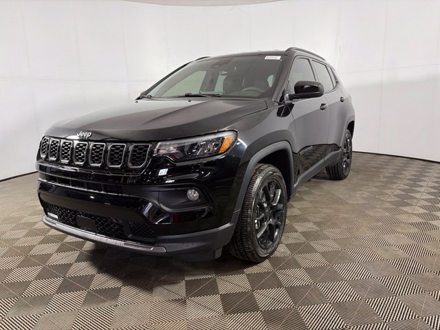 New 2026 Jeep Compass Latitude AWD/4WD image 1