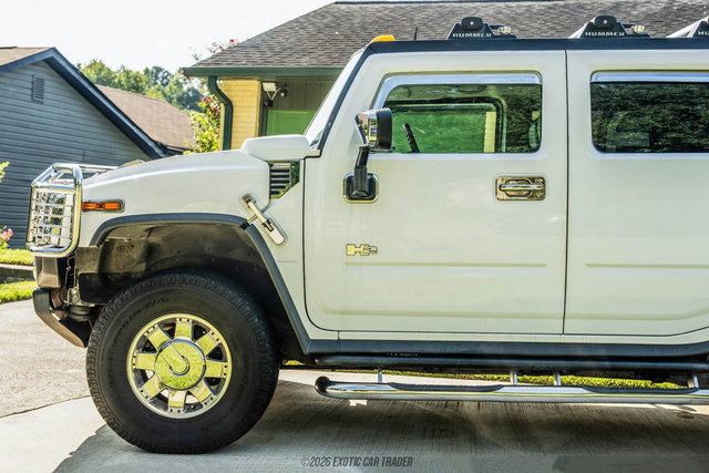 Used 2003 HUMMER H2 w/ Preferred Equipment Group AWD/4WD image 4