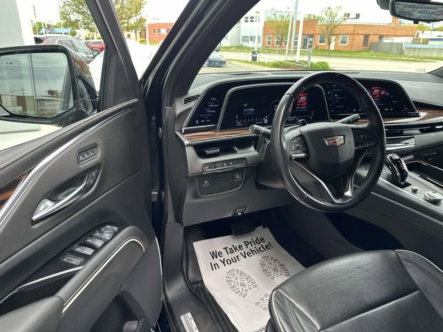 Certified 2024 Cadillac Escalade Premium Luxury w/ LPO, Floor Liner Package AWD/4WD image 12