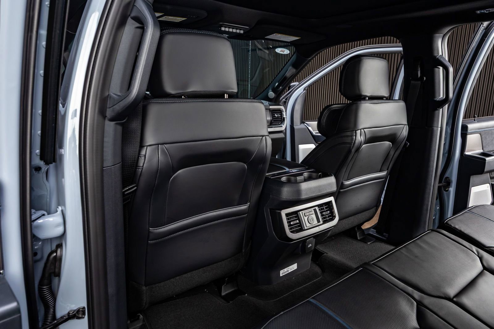 Used 2026 Ford F250 Platinum image 34