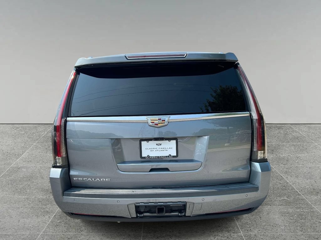 Used 2020 Cadillac Escalade Luxury AWD/4WD image 4
