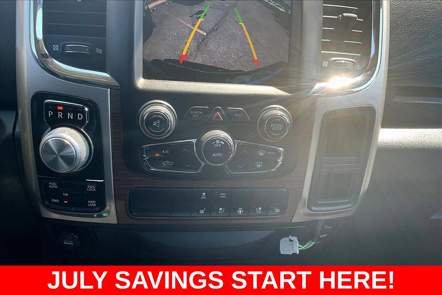 Used 2017 RAM 1500 Laramie AWD/4WD image 19