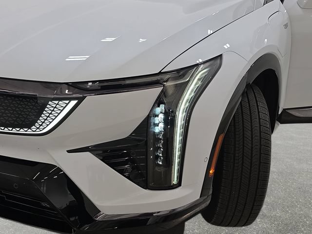 New 2027 Cadillac Optiq Sport RWD image 28