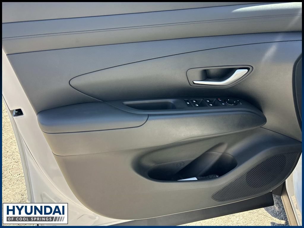 New 2026 Hyundai Tucson Blue SE FWD image 16