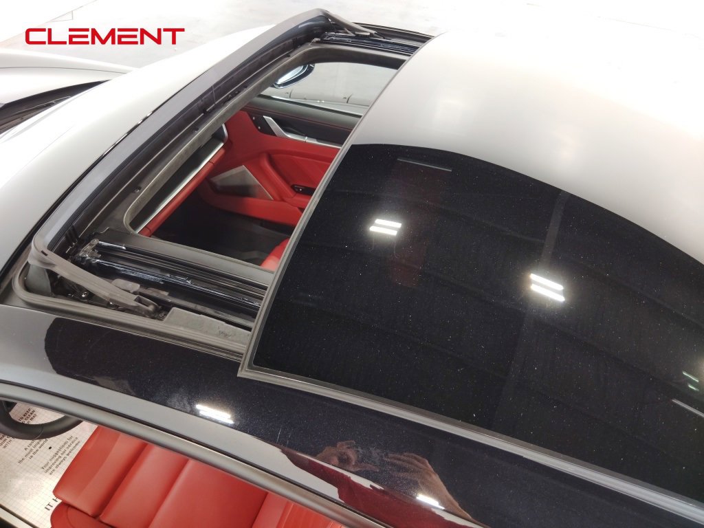 Used 2024 Porsche 911 Turbo S w/ 911 Turbo Sportdesign Package image 9