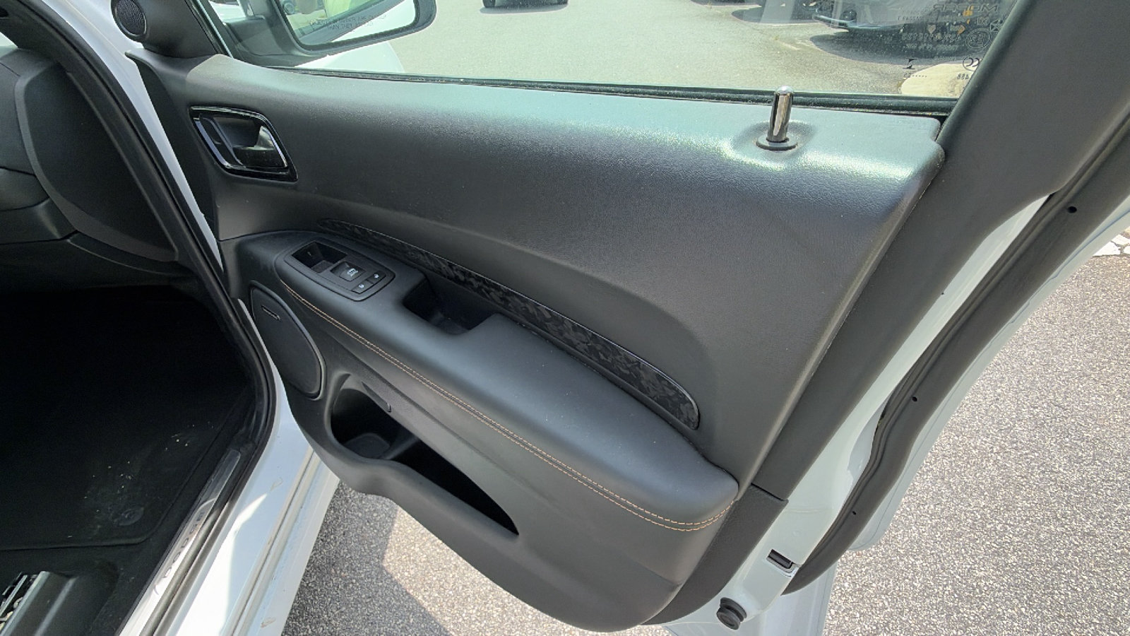 Used 2025 Dodge Durango R/T AWD/4WD image 18