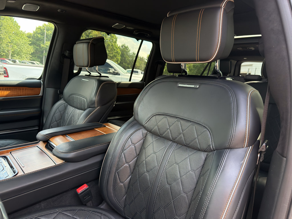 Used 2025 Chevrolet Silverado 2500 Custom w/ Custom Convenience Package AWD/4WD image 44