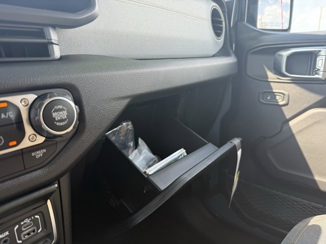 New 2025 Jeep Wrangler Sport S image 29