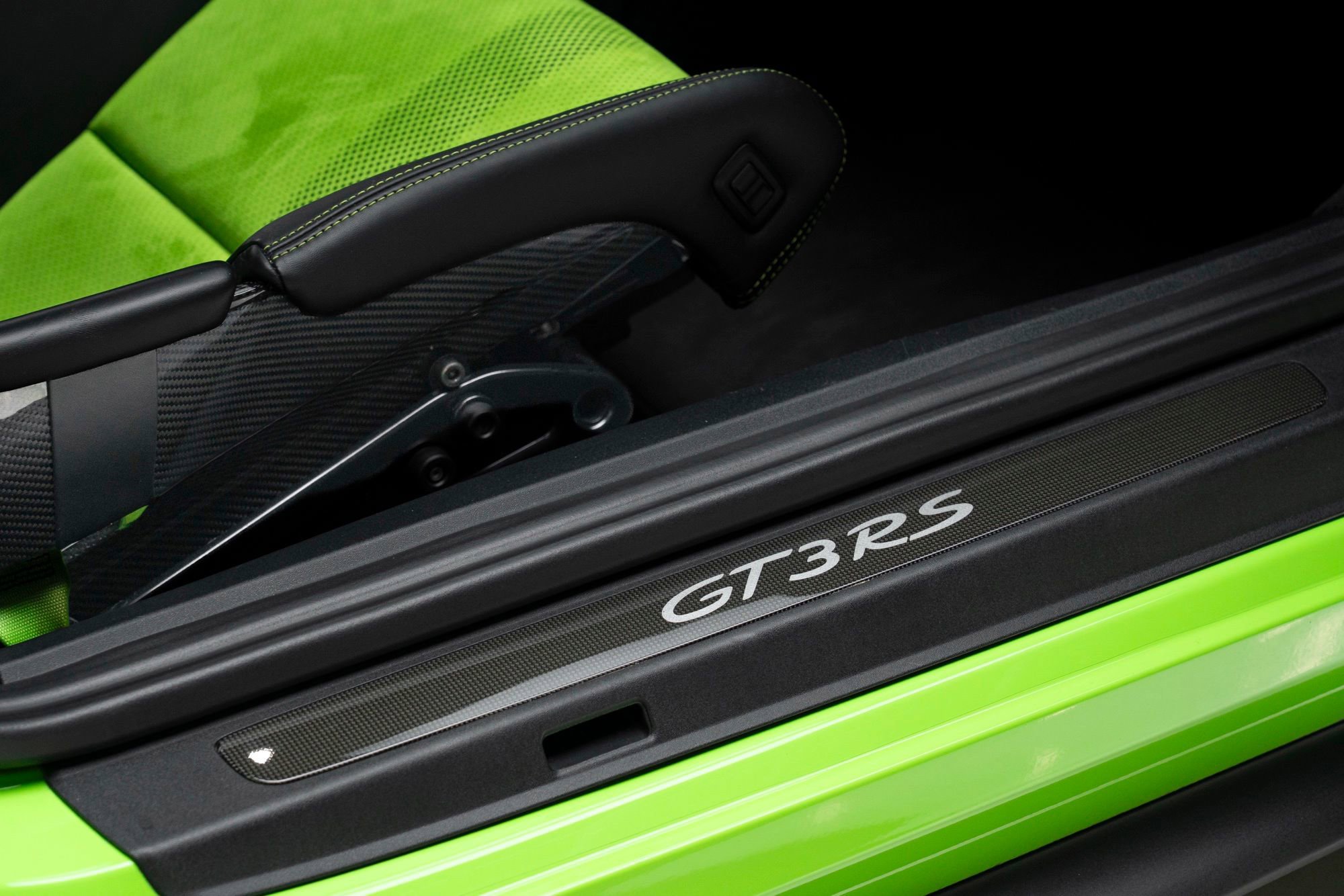 Used 2019 Porsche 911 GT3 RS RWD image 18