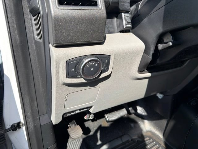 Used 2018 Ford F550 4x4 SuperCab Super Duty image 23