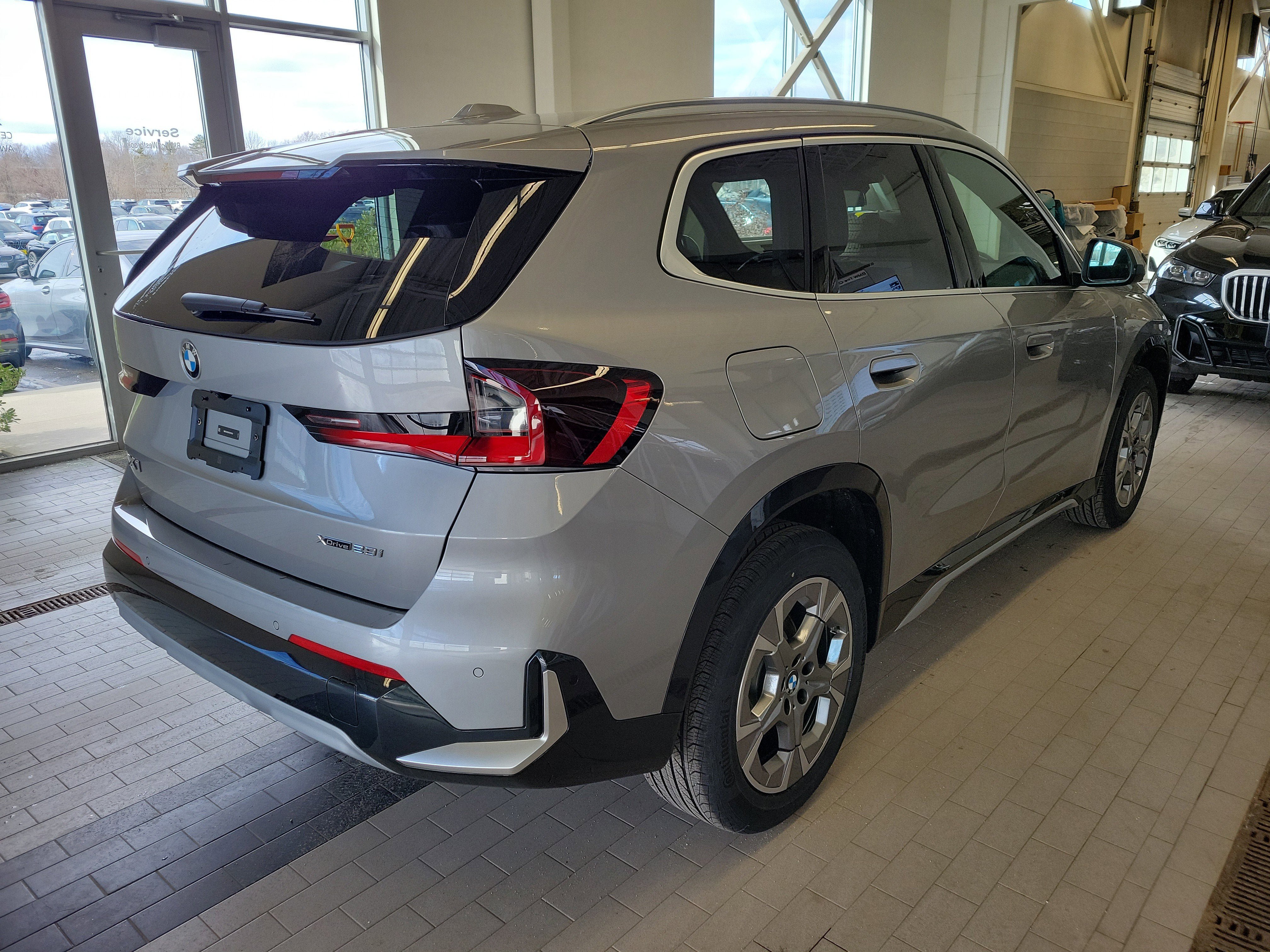 New 2026 BMW X1 xDrive28i w/ Technology Package AWD/4WD image 7