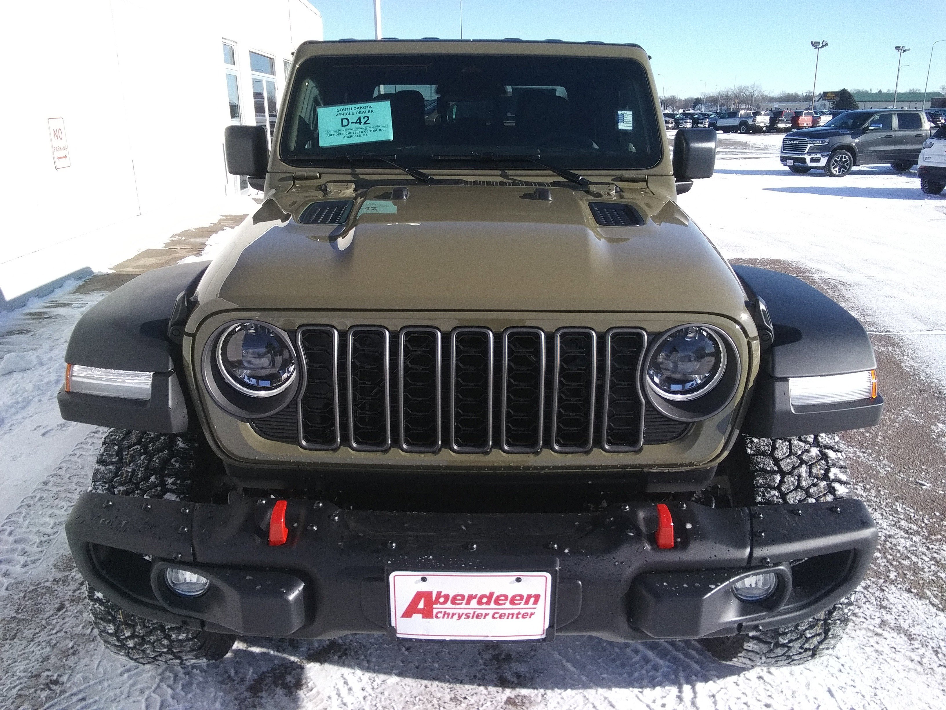 New 2026 Jeep Gladiator Rubicon w/ Steel Bumper Group image 3