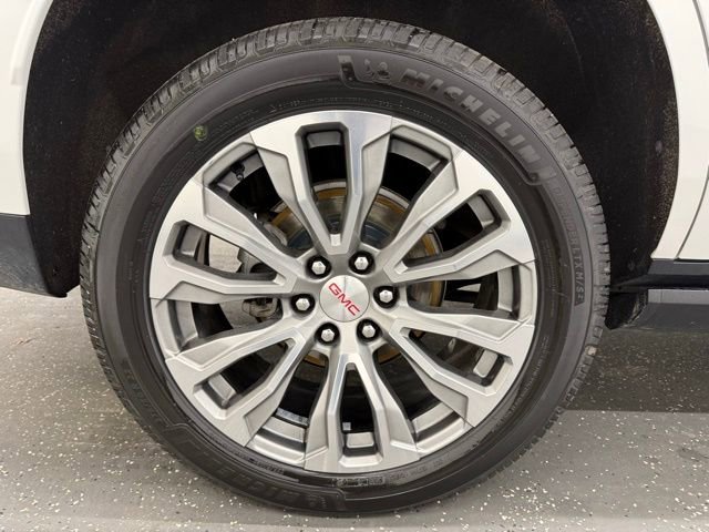 Used 2021 GMC Yukon Denali w/ Denali Premium Package image 21