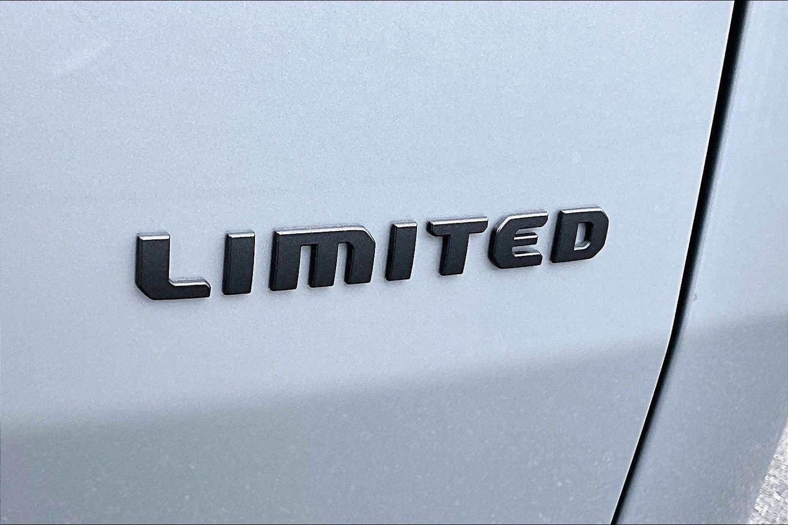 New 2026 Jeep Cherokee Limited AWD/4WD image 12
