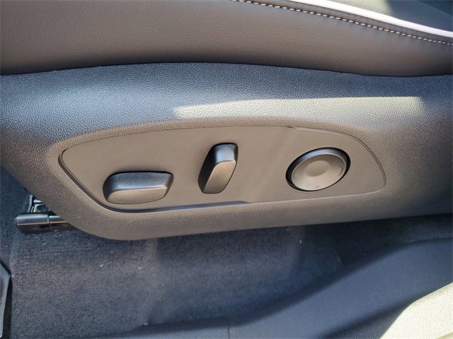 New 2026 Buick Enclave Sport Touring w/ Super Cruise Package image 7