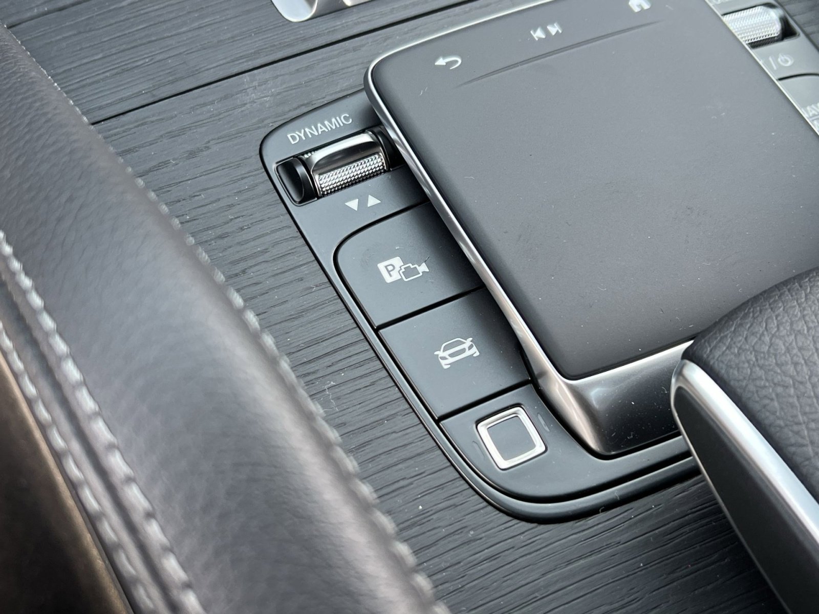 New 2026 Mercedes-Benz GLS 450 4MATIC image 34