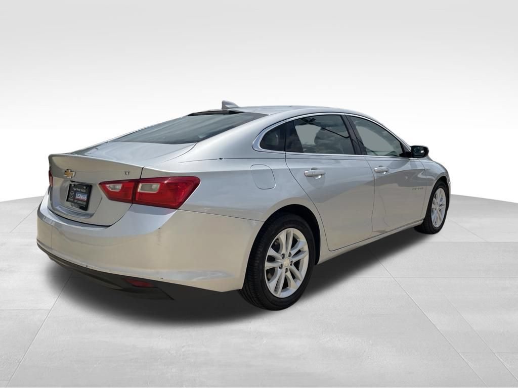 Used 2016 Chevrolet Malibu LT FWD image 5