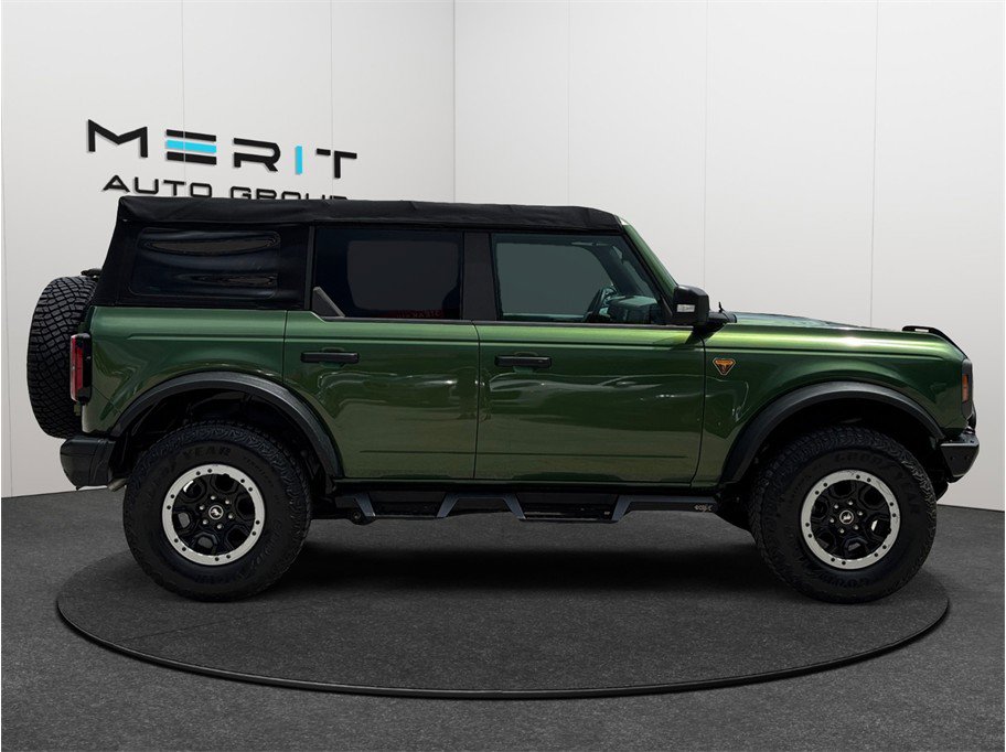 Used 2022 Ford Bronco Badlands w/ Sasquatch Package AWD/4WD image 10