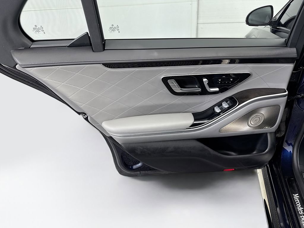 Certified 2023 Mercedes-Benz S 500 4MATIC image 25